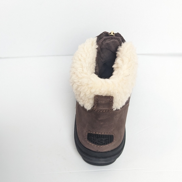 NWOT UGG Hapsburg zip winter boots - Picture 10 of 16